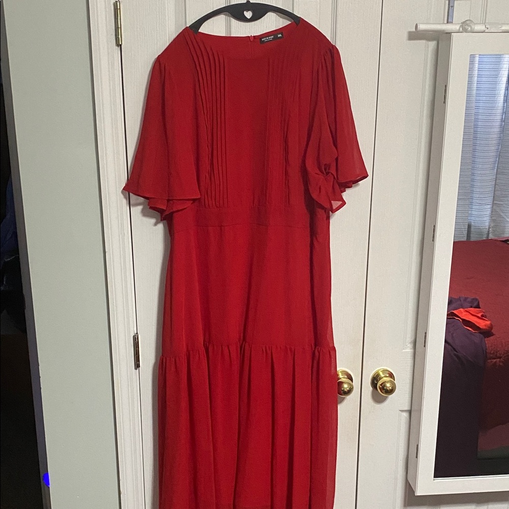 Vibrant Red short Sleeve Dress